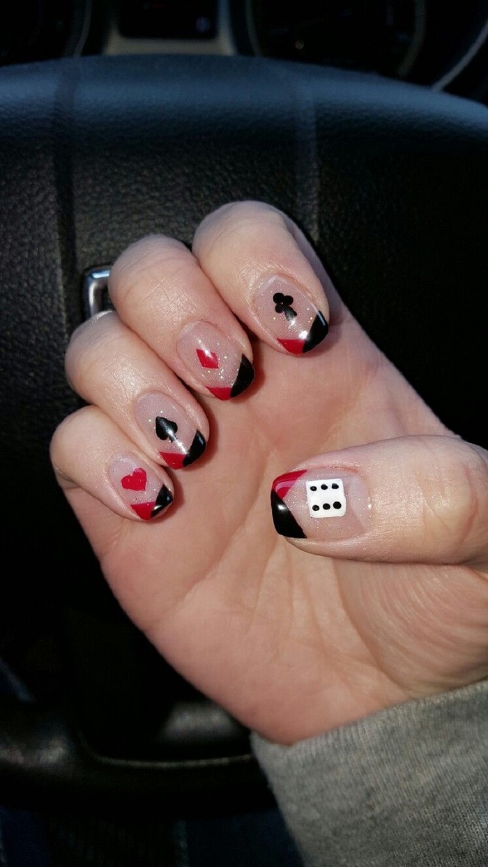 Nail bộ bài 5