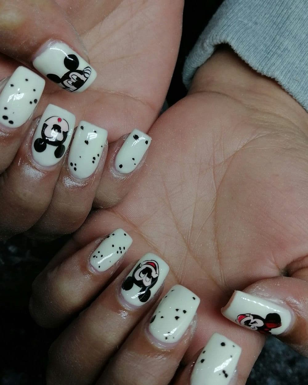 Nail chuột mickey đáng yêu