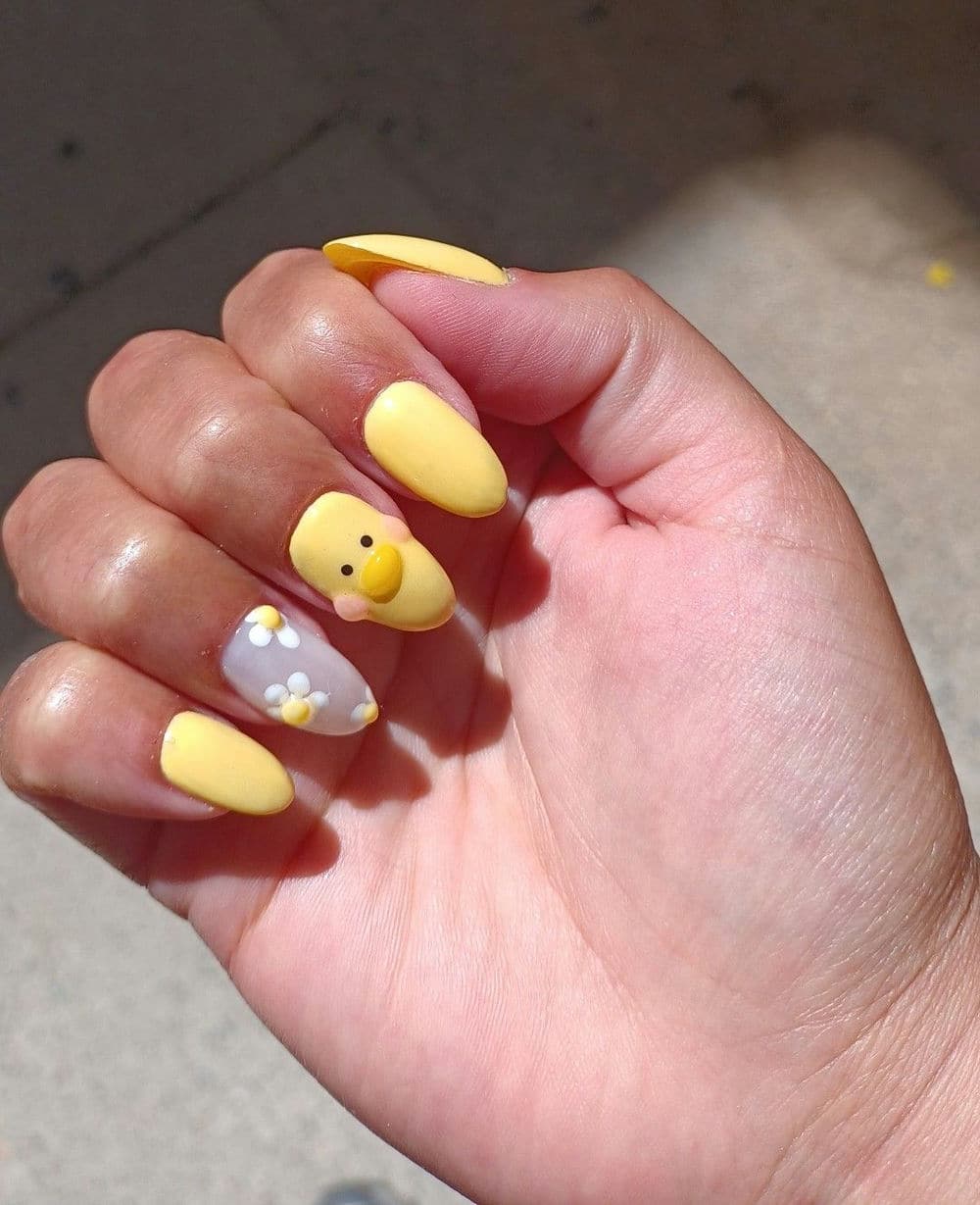 Nail con vịt hoạt hình dễ.