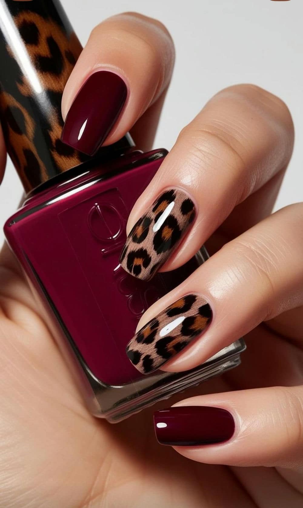 Nail da báo quyến rũ.