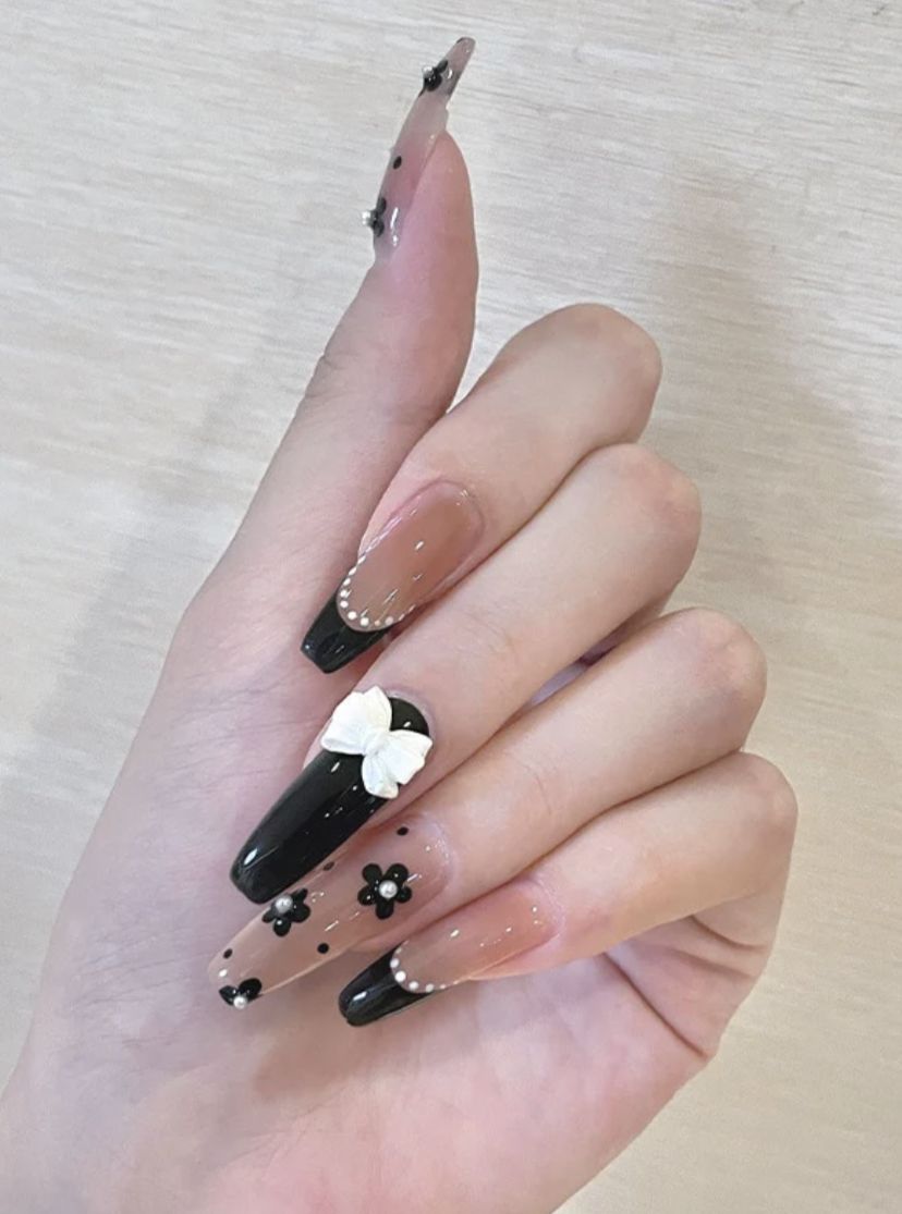 Nail đính nơ đẹp mềm