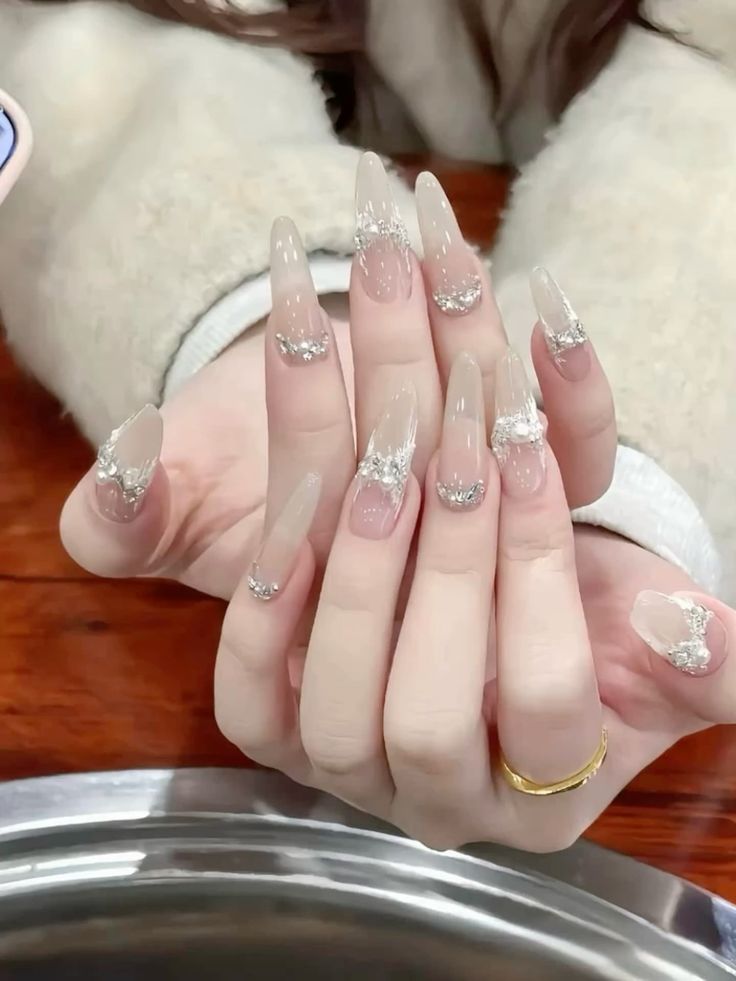Nail đính nơ đẹp xảo