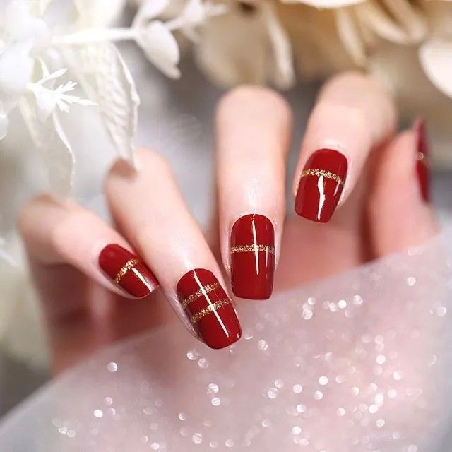 Nail đỏ đẹp đầy sắc