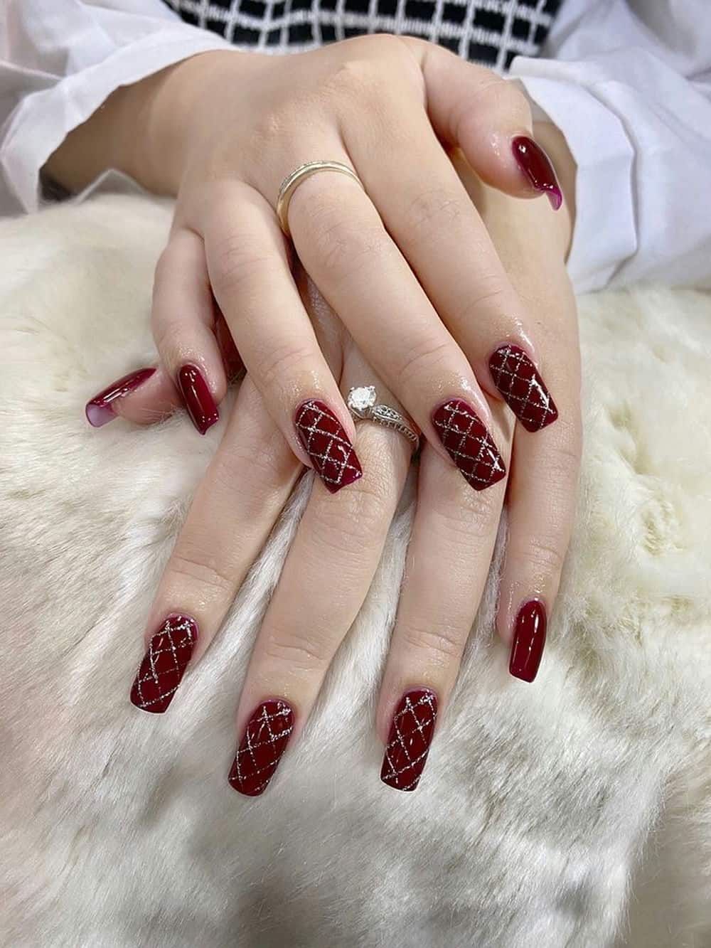 Nail đỏ đẹp tinh tế