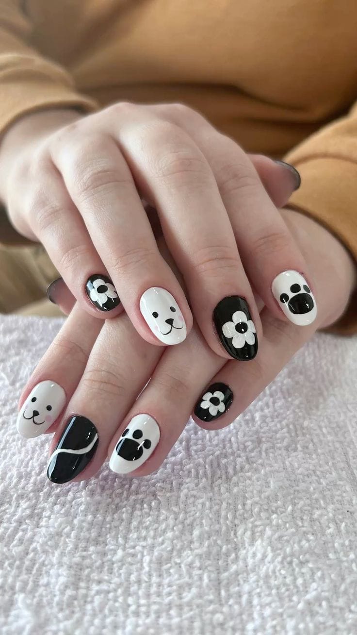 Nail gấu trúc nổi bật.