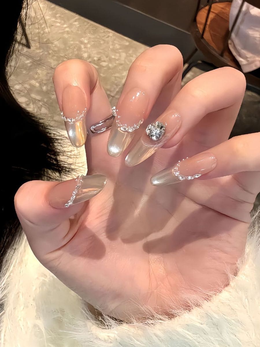 Nail hàn quốc hợp trend.