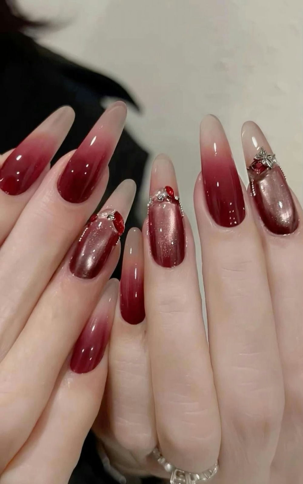 Nail hàn quốc mềm mại.