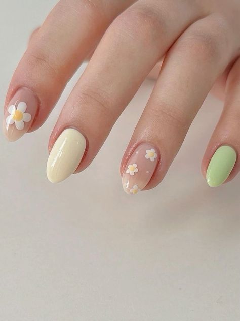 Nail hợp mệnh kim thời