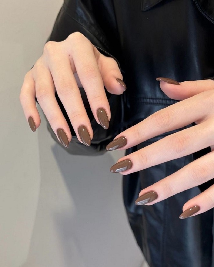 Nail màu nude 2