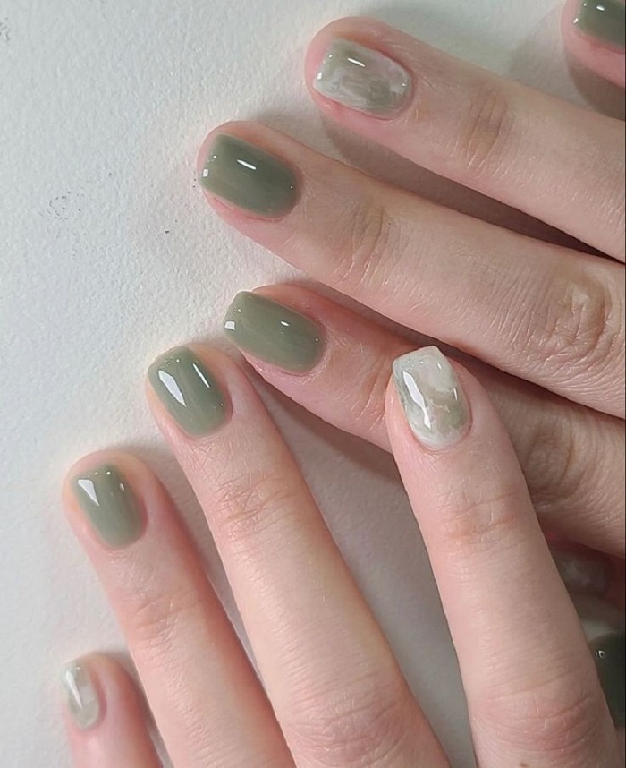 Nail màu xanh bơ 3