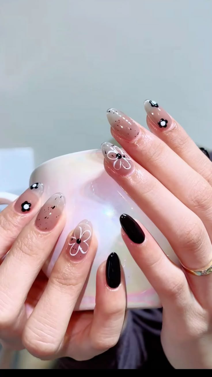 Nail móng nhọn tròn xinh