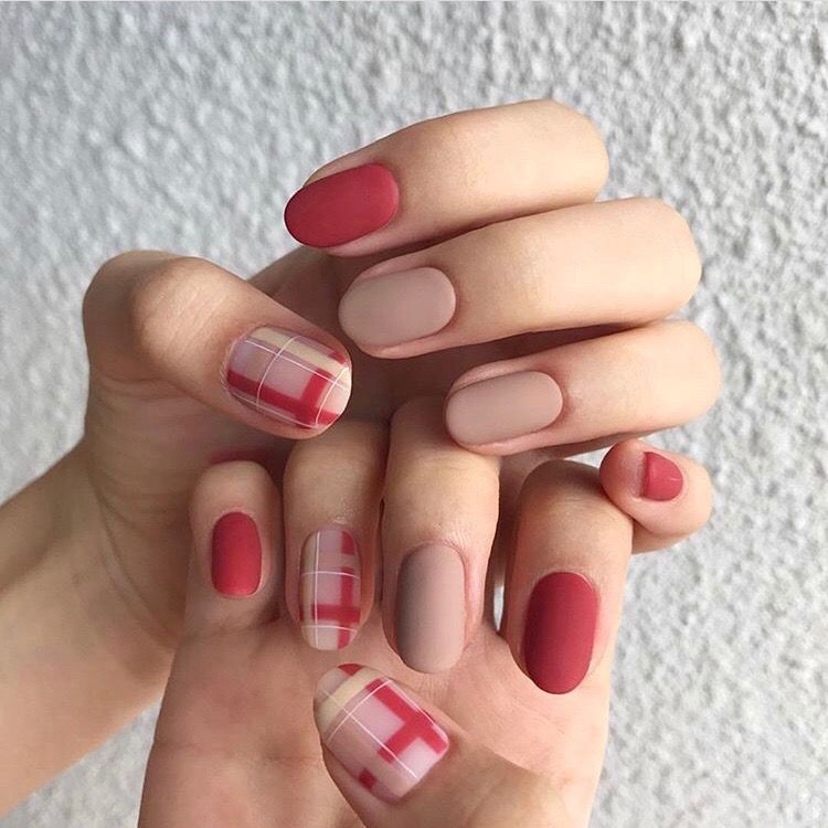 Nail nhám mẫu mới lạ