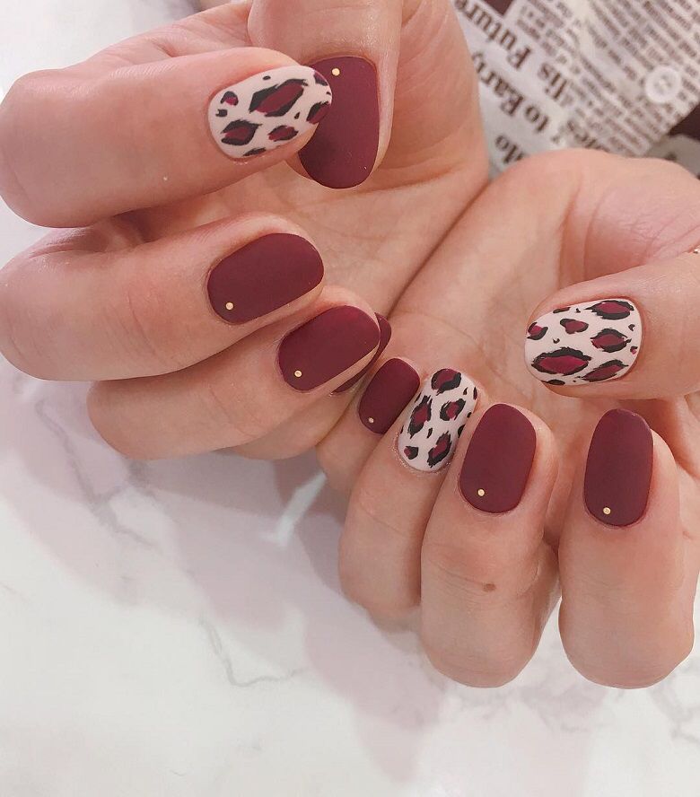 Nail nhám sang trọng độc