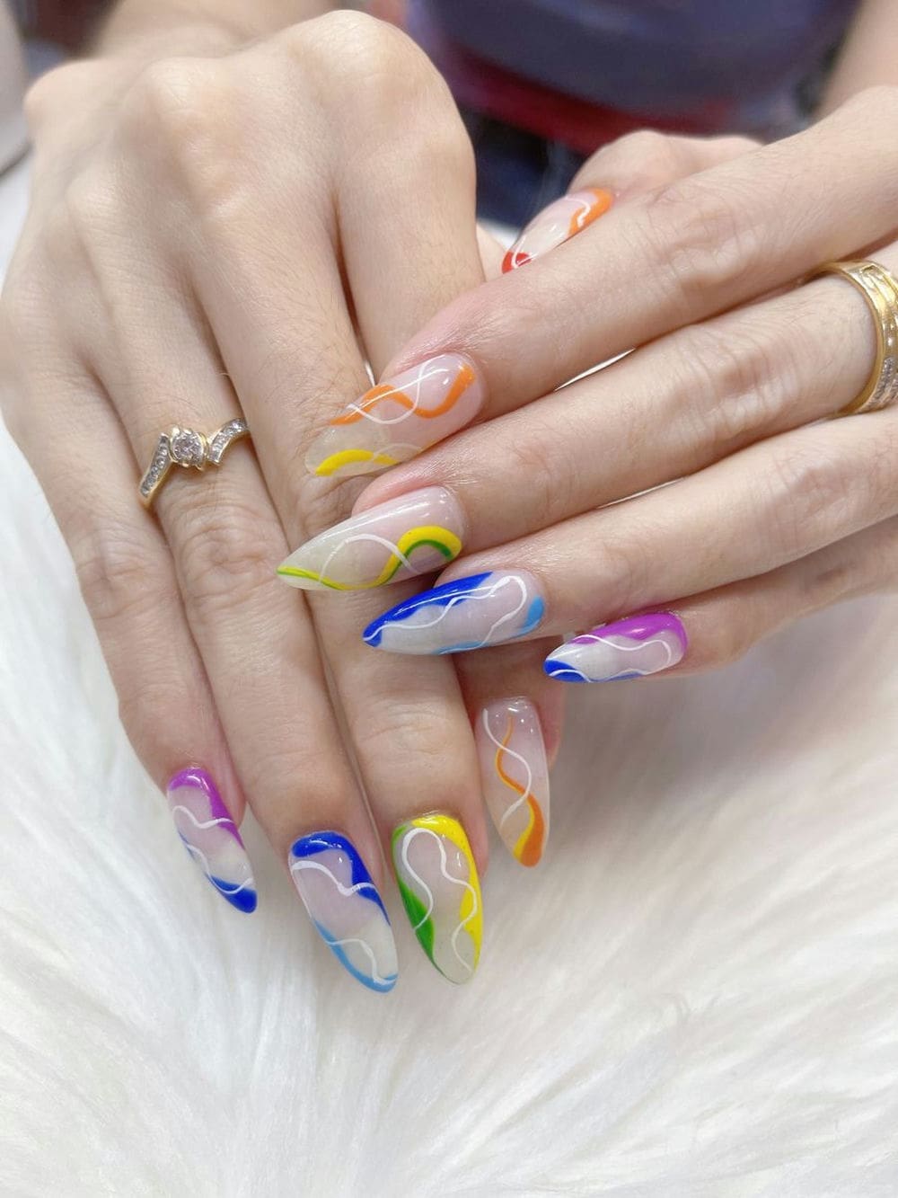 Nail nhiều màu thời trang