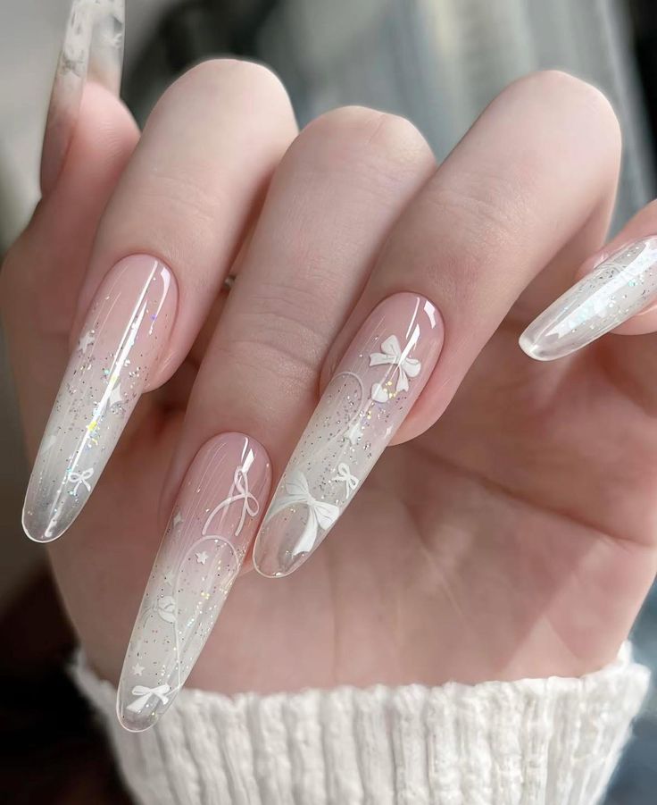 Nail nhũ phong cách Hàn