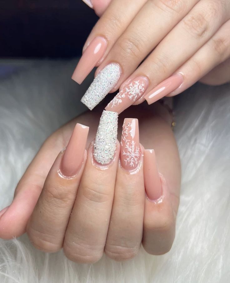 Nail nhũ trong dịu dàng