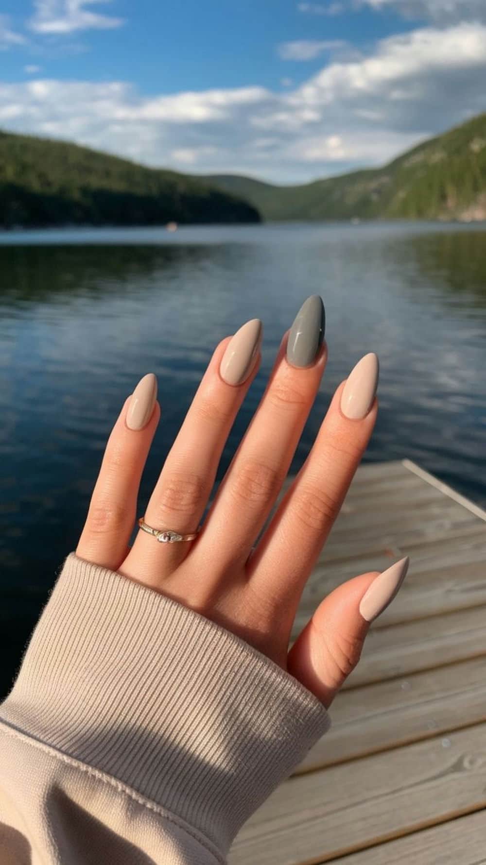 Nail sơn trơn hiện đại