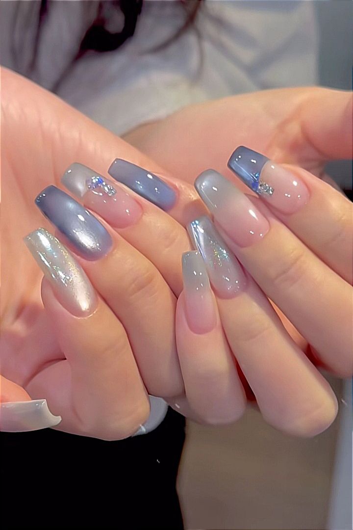 Nail tiểu thư nền trắng