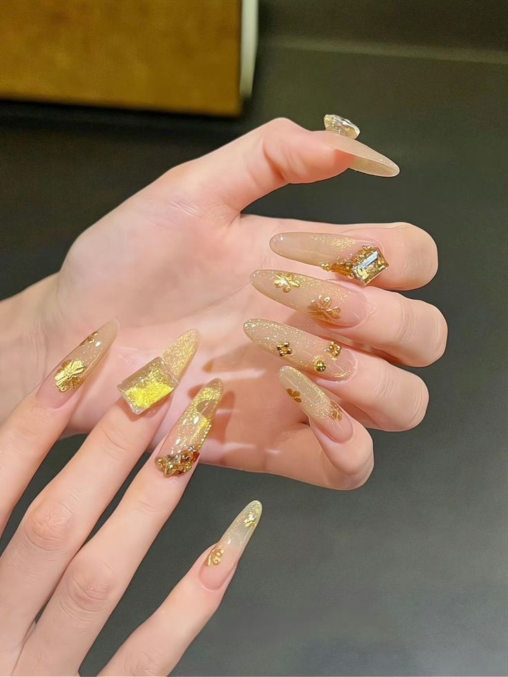 Nail tiểu thư nhẹ nhàng