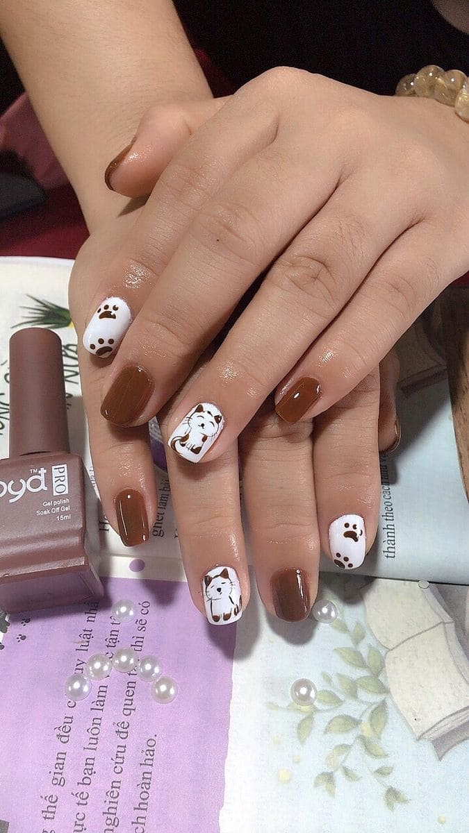 Nail tối giản cho hocsinh.