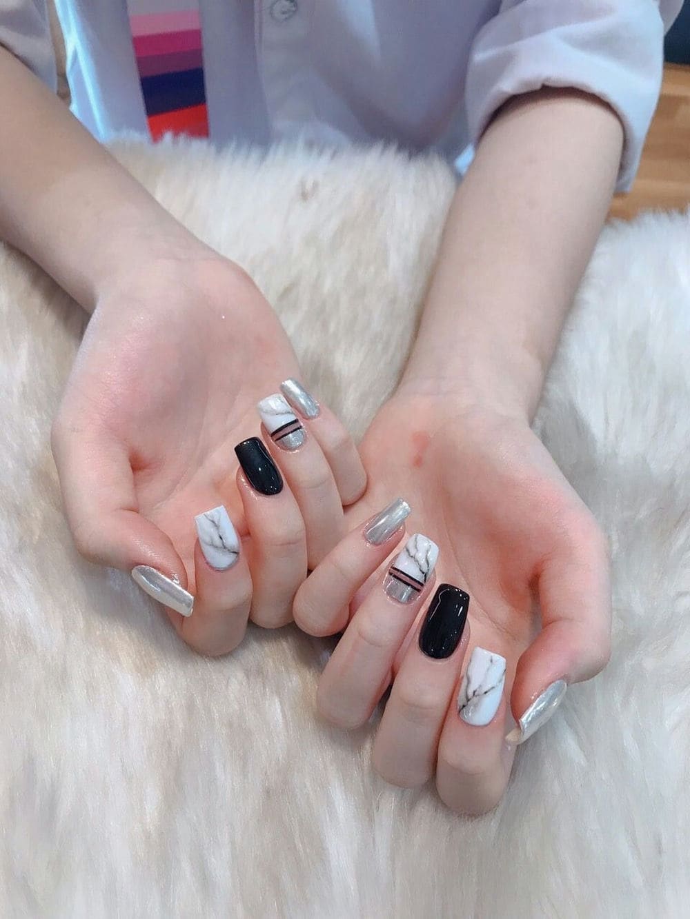 Nail trung niên phong cách