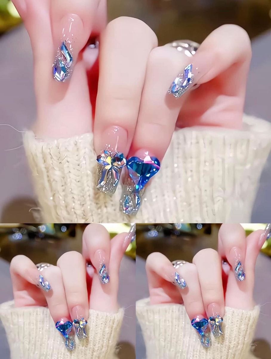 Nail xanh coban phong cách.