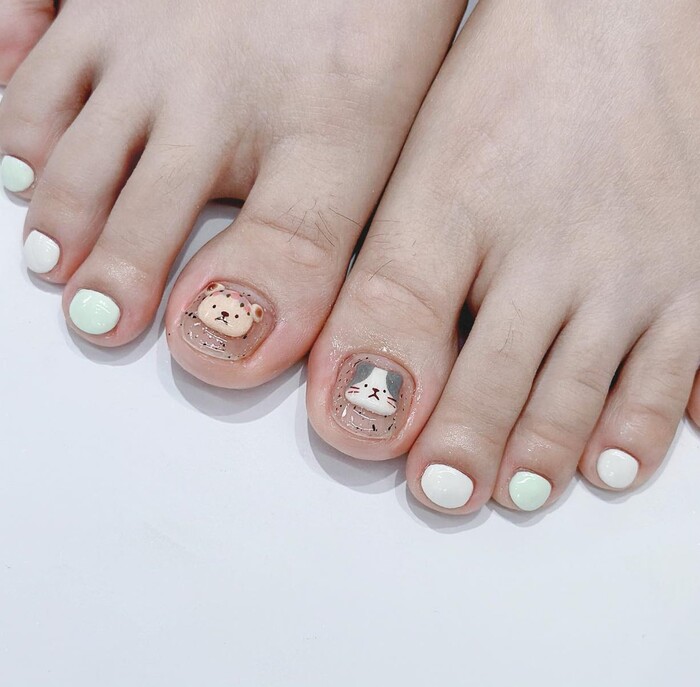 ảnh nail chân đơn giản đẹp cho nữ