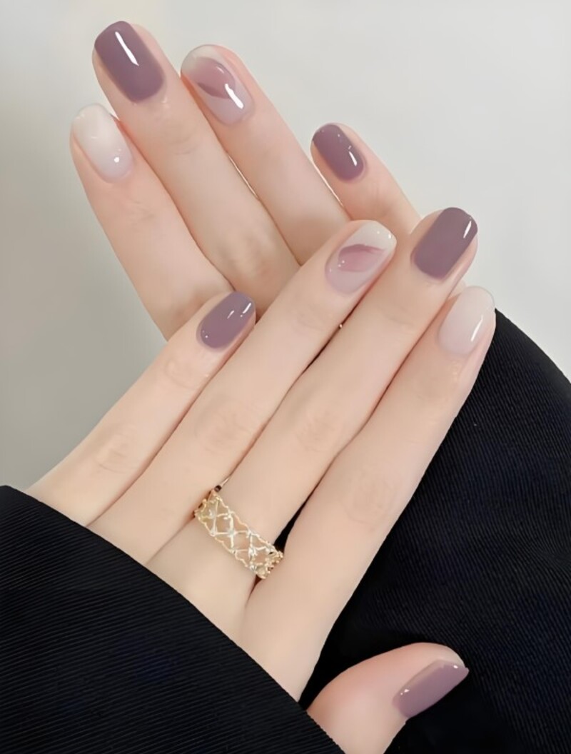 ảnh nail nhẹ nhàng phối màu dịu