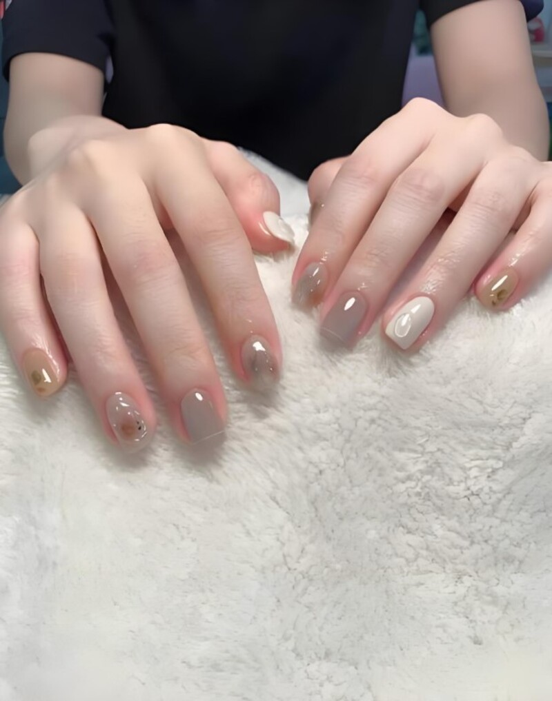 ảnh nail nhẹ nhàng trắng da