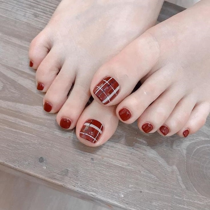 hình ảnh nail chân kẻ