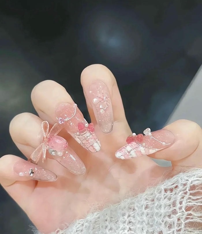 hình nail màu hồng siêu xinh