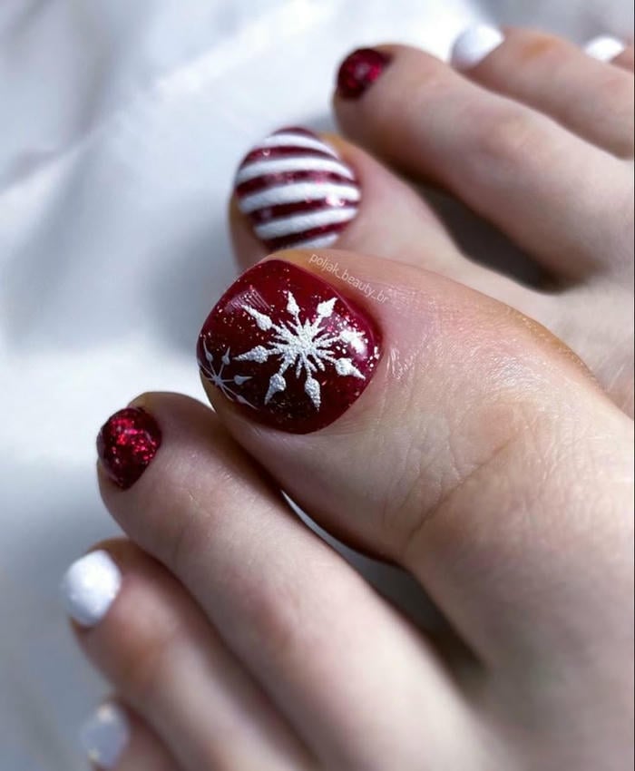 mẫu móng chân đẹp noel
