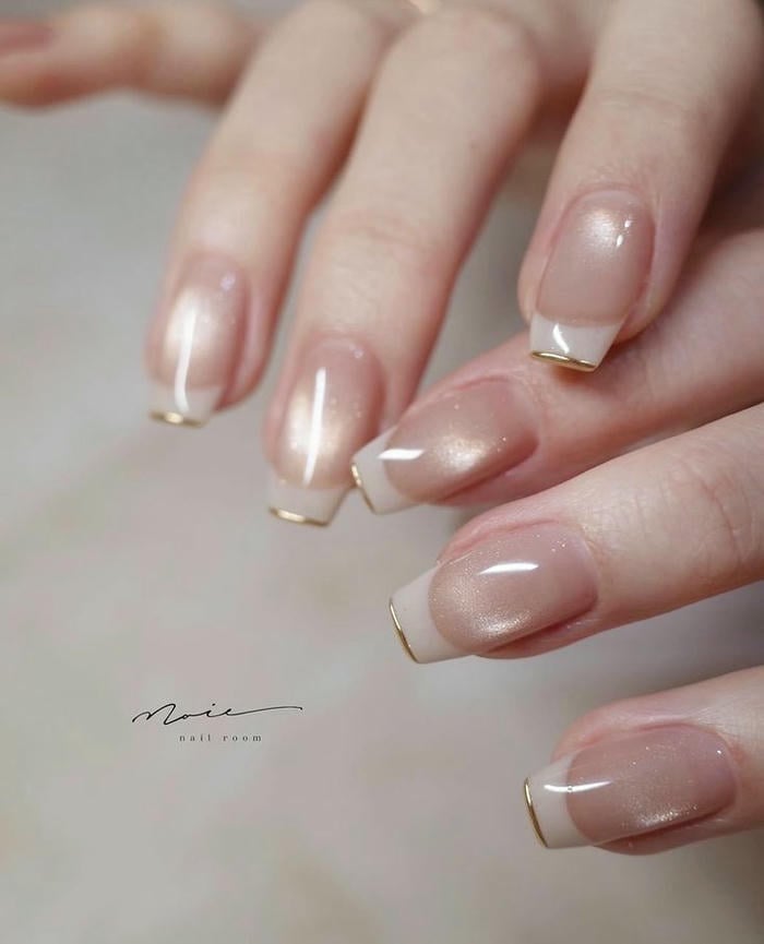 mẫu móng tay vuông đẹp
