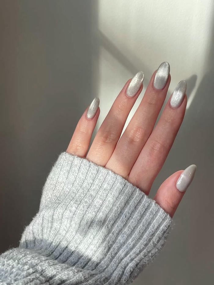 mẫu nail bạc siêu đẹp