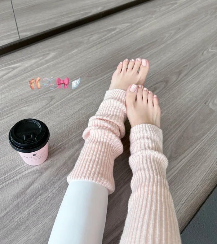 mẫu nail chân hồng ngọt ngào