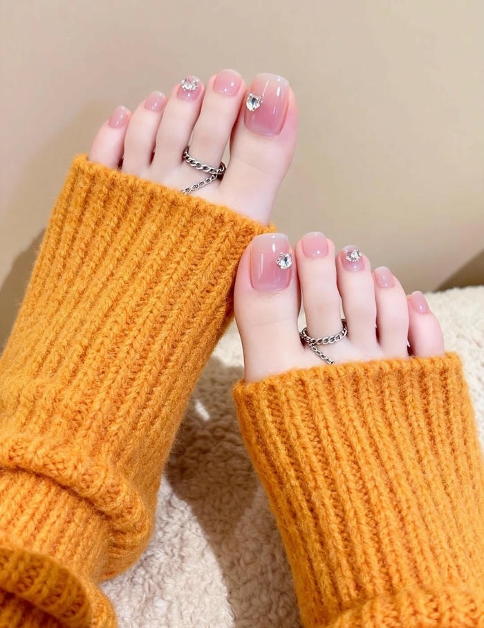 mẫu nail chân hồng xinh