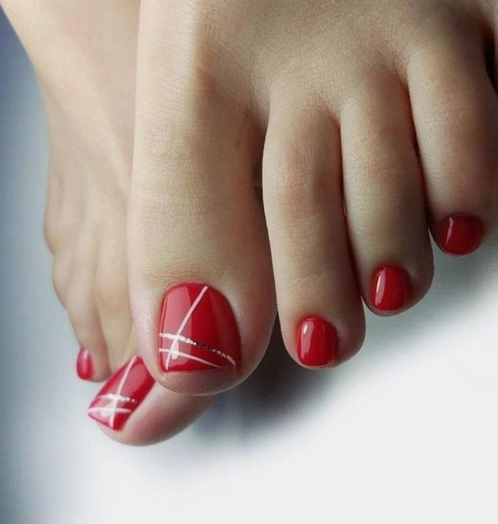 mẫu nail chân màu đỏ