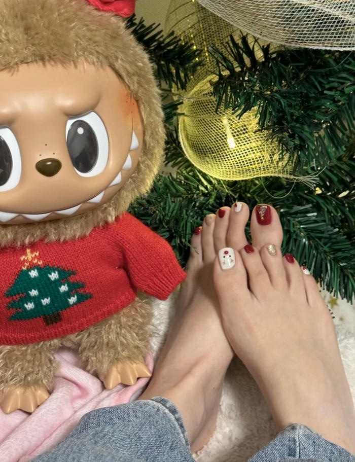 mẫu nail chân noel cute