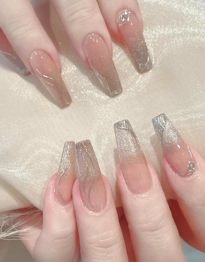 mẫu nail mắt mèo sang trọng