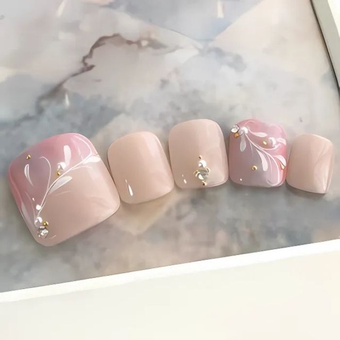 mẫu nail màu hồng thạch