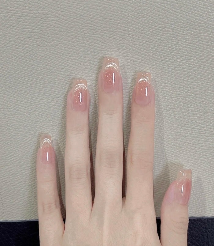 mẫu nail màu nude đẹp