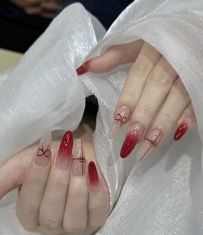 mẫu nail sơn thạch bóng bẩy