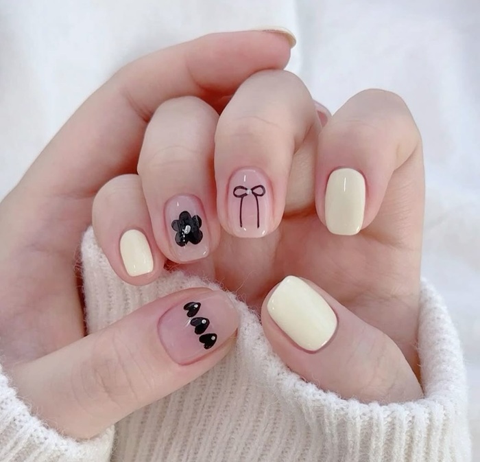 mẫu nail sơn thạch đơn giản