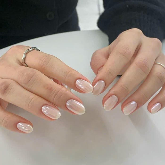 mẫu nail trắng gương cực đẹp