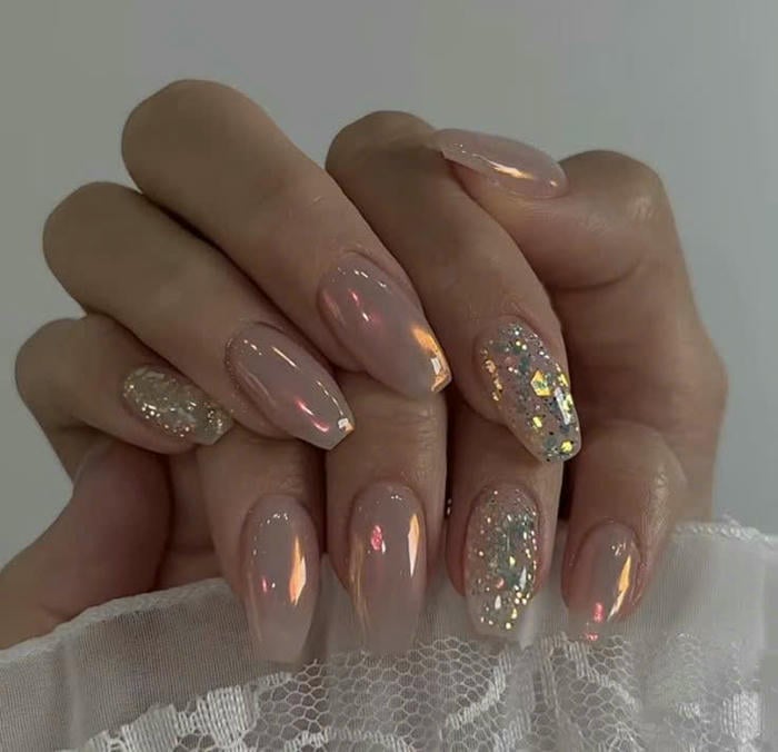 mẫu nail tráng gương nổi