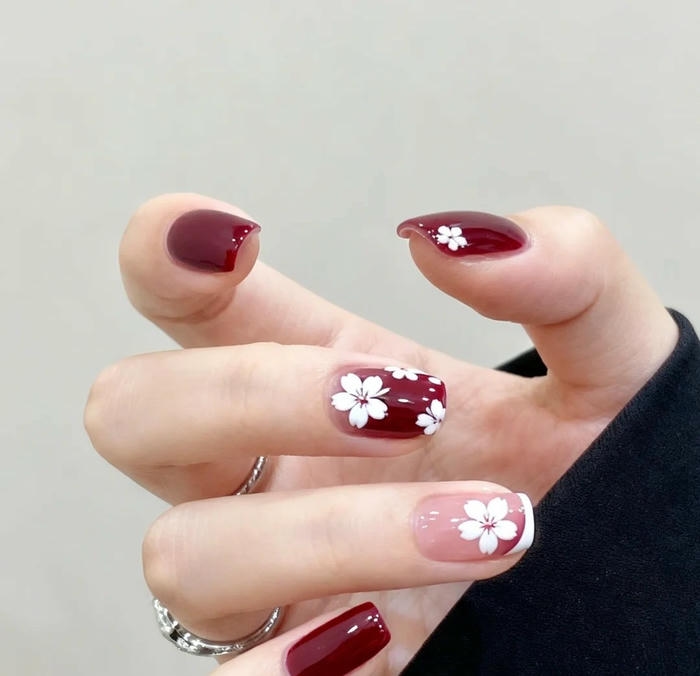 mẫu nail vẽ hoa đẹp