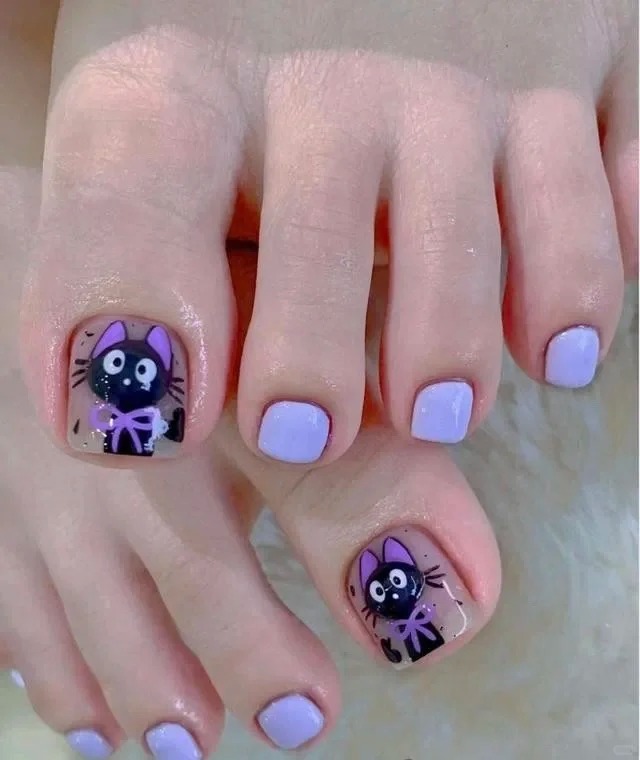 móng chân hoạt hình