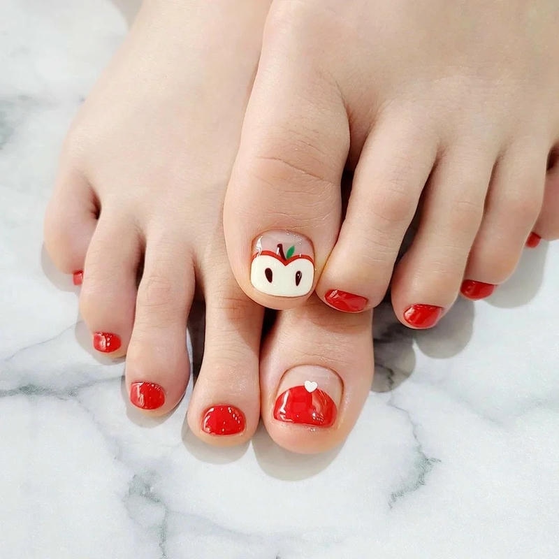 móng chân học sinh