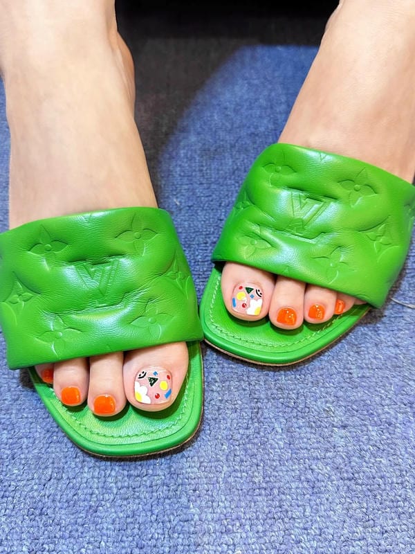 móng màu cam sang trọng