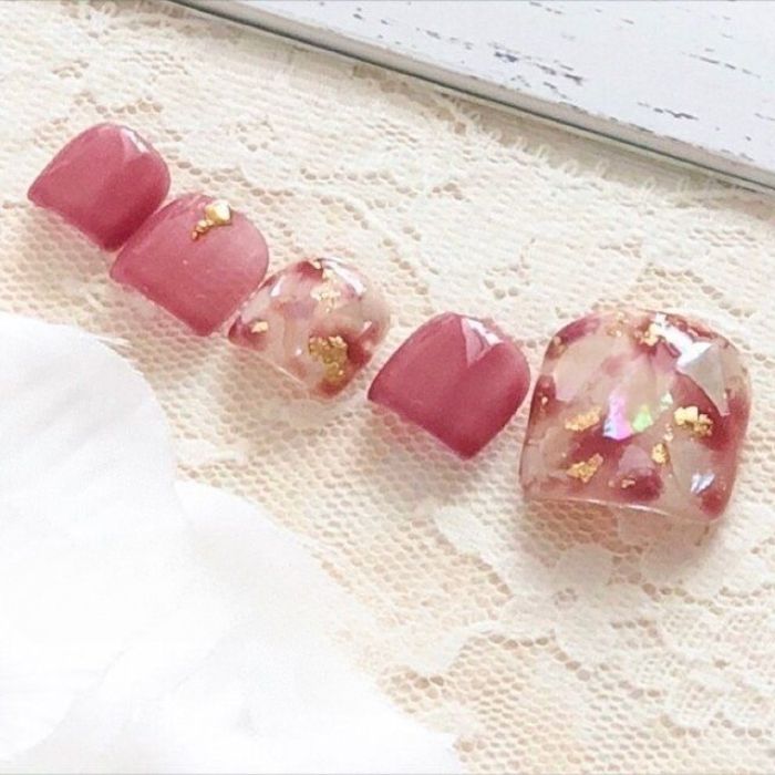 móng tay màu hồng thạch